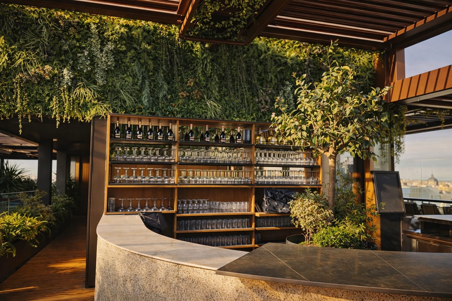 Hotel Thompson, Terraza urbana · Madrid — proyecto de paisajismo de Arkhe